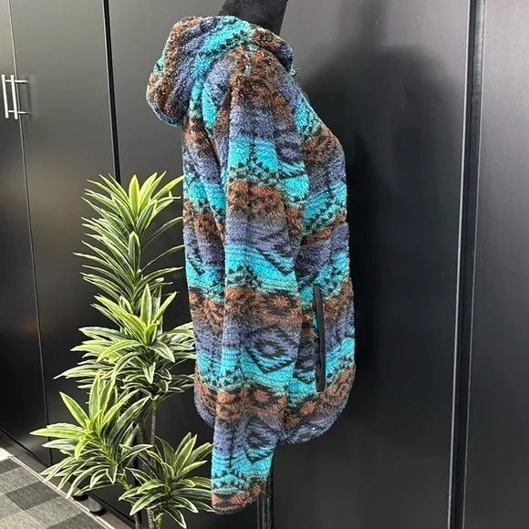 AriatTek Pullover Hoodie,Teddy Bear Fleece,Serape pattern,pockets,snap front - Picture 6 of 12